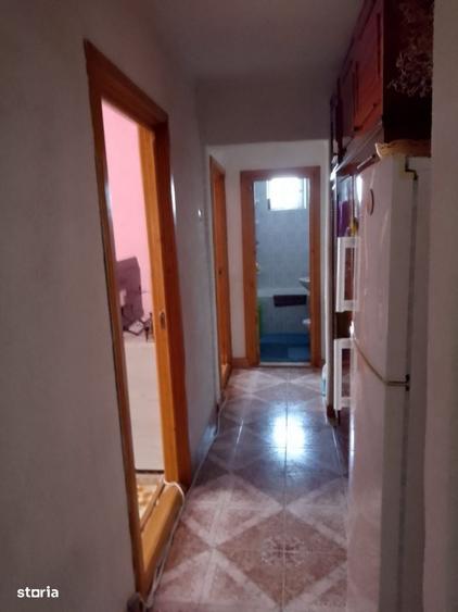 Apartament cu 4 camere decomandat în Obor