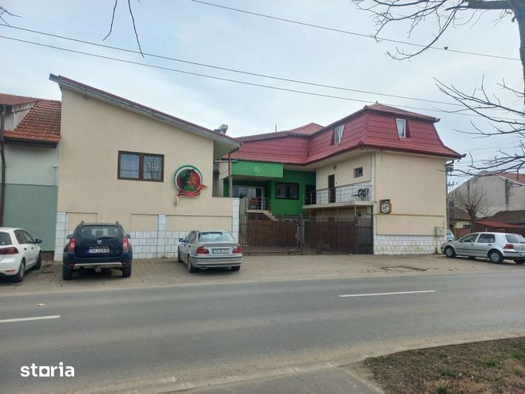 Casă cu Teren 434 Mp în Fratelia