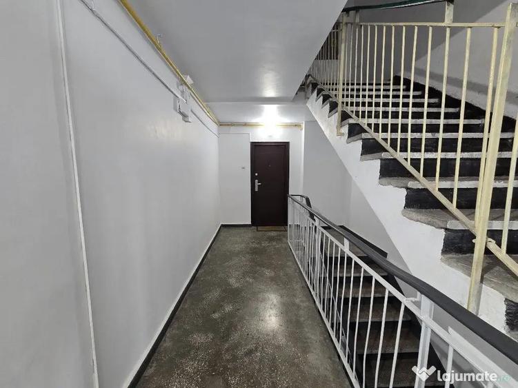 Apartament cu 2 camere decomandat, mobilat în P-ța Muncii