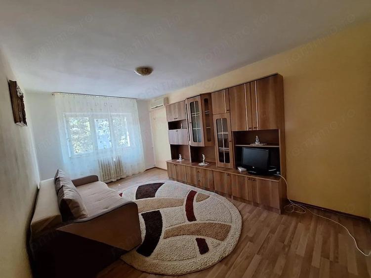 ? De inchiriat 2 camere, Micro 20, 350 euro/luna - 2