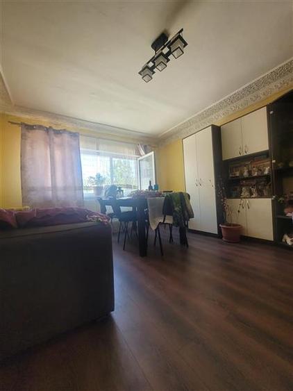 Apartament cu 3 camere decomandat, mobilat în Nord
