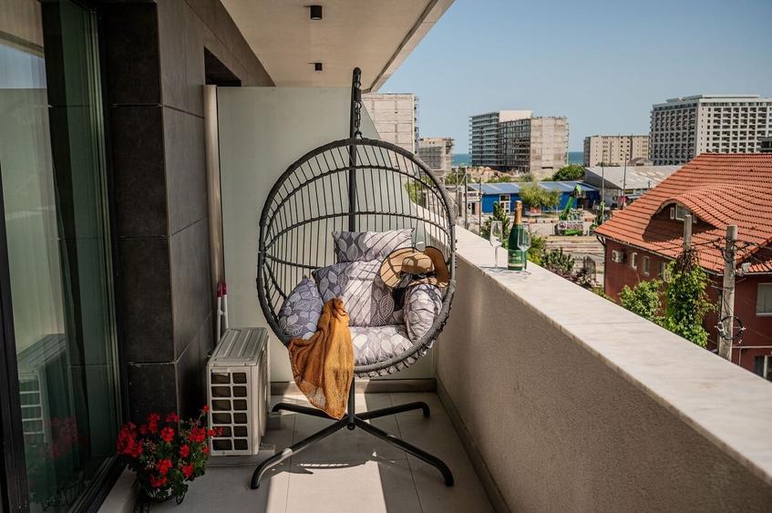 Apartament cu 2 camere decomandat în Mamaia-Sat