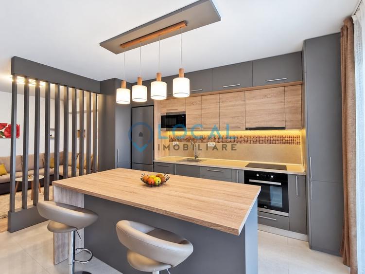 Apartament cu 2 camere semidecomandat, mobilat în Central