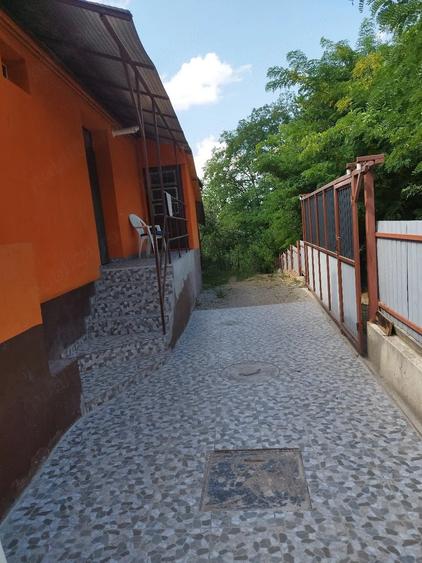 Casă cu 3 camere cu Teren 80 Mp în Tărlungeni