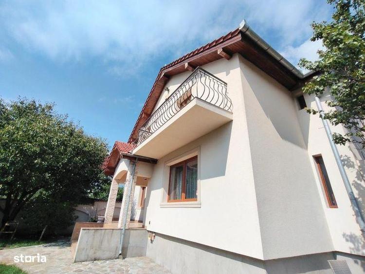 Casă cu 4 camere cu Teren 230 Mp în Micești
