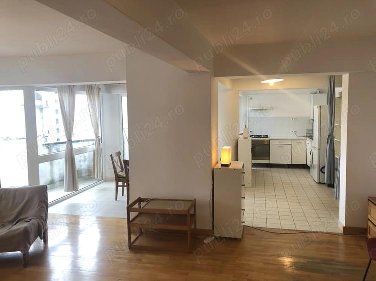 Apartament cu 2 camere semidecomandat în Central