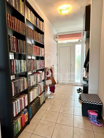 Duplex cu 4 camere cu Canalizare în Bună Ziua