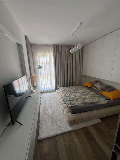 Apartament 2 camere bloc nou , str Toamnei - 3