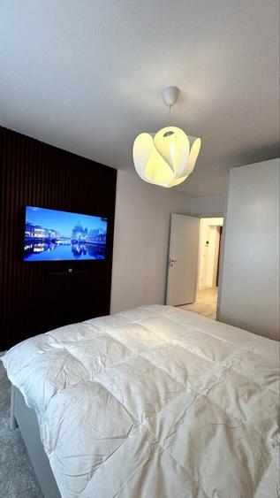 Apartament cu 3 camere semidecomandat în Titan