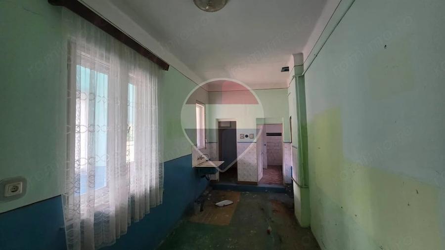 Casă cu Teren 254 Mp în Nord