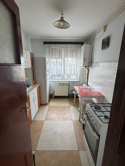 Apartament cu 2 camere semidecomandat în Electroprecizia