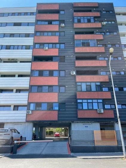 Apartament cu 2 camere decomandat în Gara