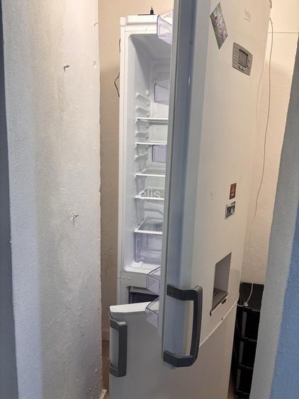 Apartament cu doua camere de inchiriat in zona Crihala