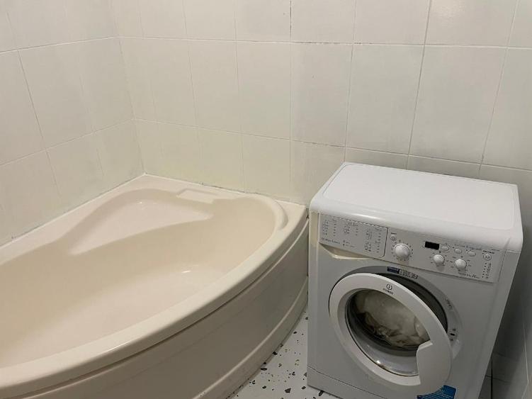 Garsonieră semidecomandată în Roșu