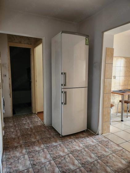 Apartament cu 2 camere decomandat în 9 Mai