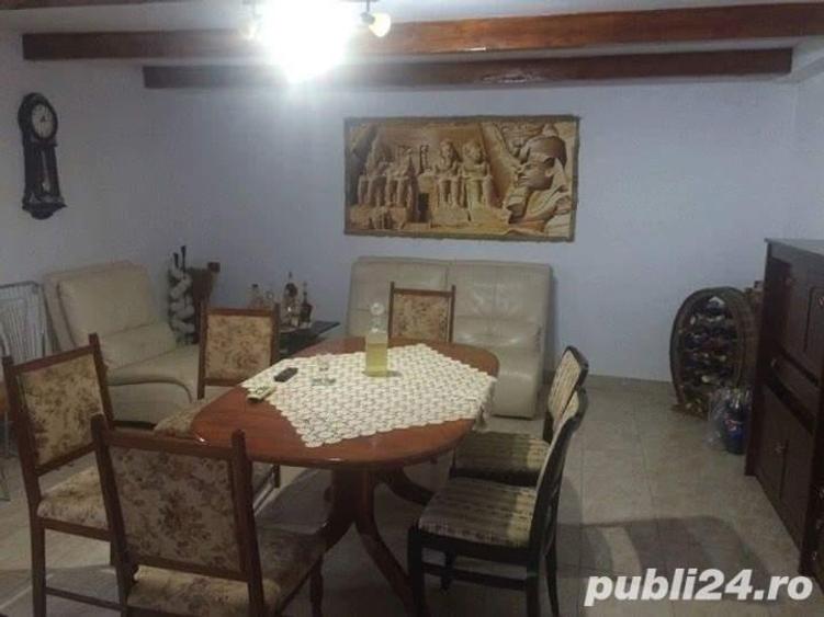 Casă cu 4 camere cu Teren 1700 Mp în Central