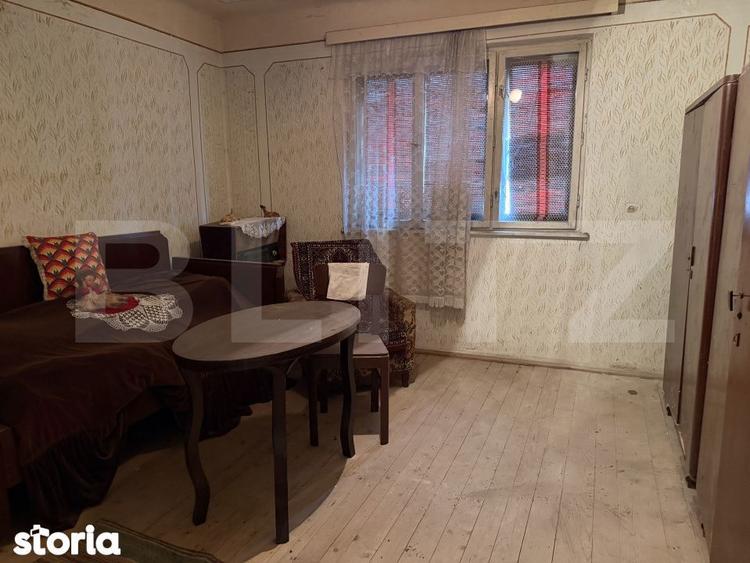 Casă cu 3 camere cu Teren 700 Mp în Central
