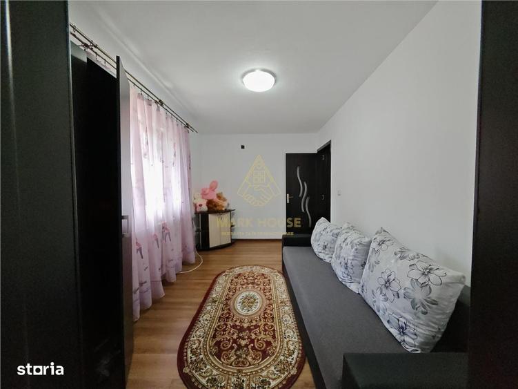 Casă cu 4 camere în Gârleni