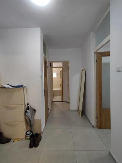 Apartament cu 2 camere decomandat în Basarabia