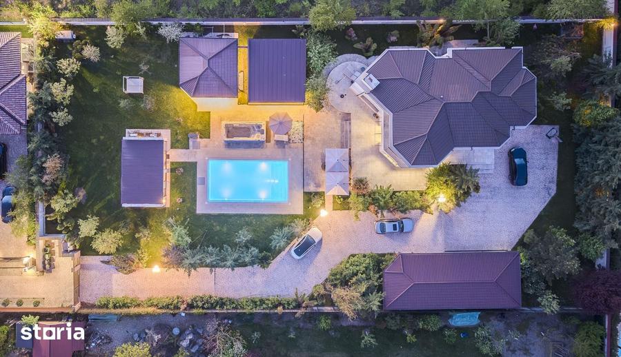 Casă cu 5 camere cu Teren 2500 Mp în Snagov