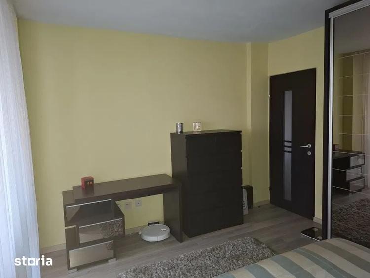 Apartament cu 2 camere decomandat în Inel I