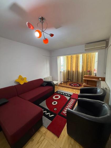 Apartament cu 2 camere decomandat în Gară