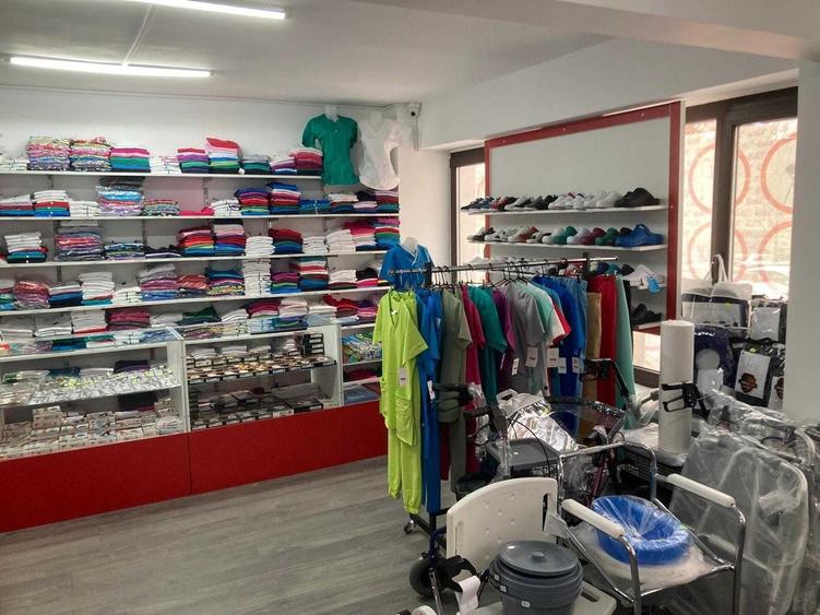 Spațiu comercial, de 92 mp, în Central