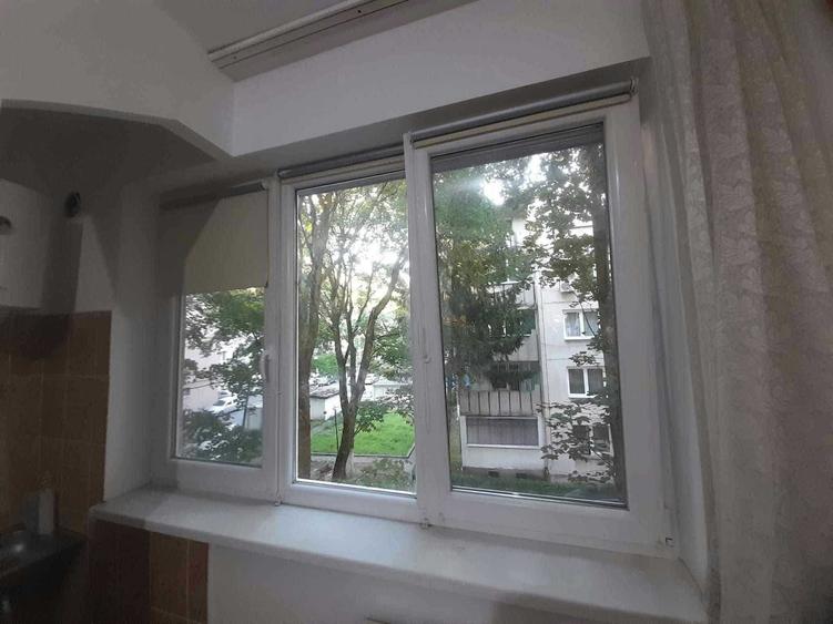 Apartament decomandat în Păsăreni