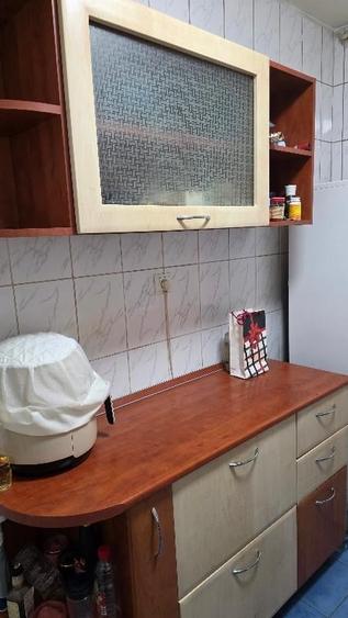 Apartament cu 2 camere semidecomandat în Colentina