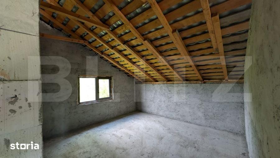 Casă cu 3 camere cu Teren 400 Mp în Răzvad