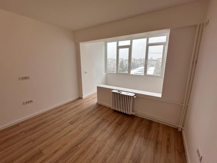 Apartament cu 2 camere decomandat în Drumul Taberei