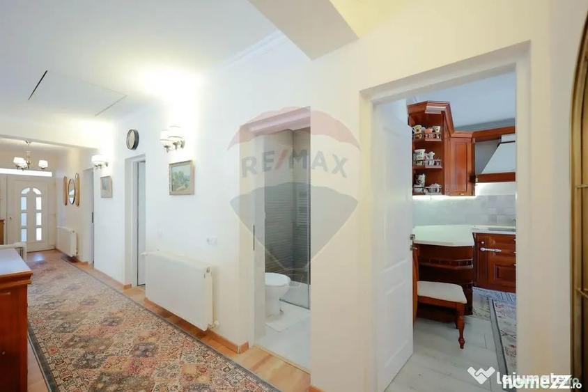 Casă cu 4 camere cu Teren 551 Mp în Sântandrei