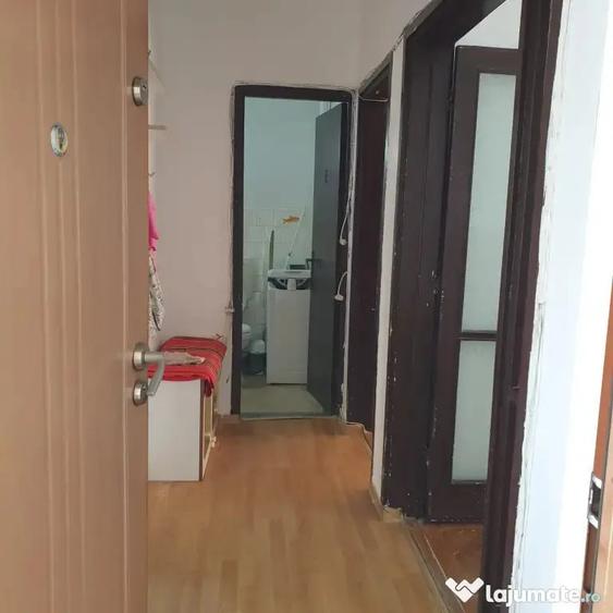 Apartament 2 camere zona TRACTORUL,str Octavian Goga - 4