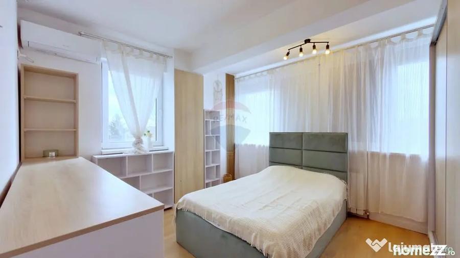 Apartament cu 3 camere semidecomandat în Colentina