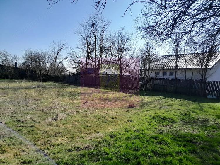 Teren de 2000 mp, în Chiroiu-Satu Nou