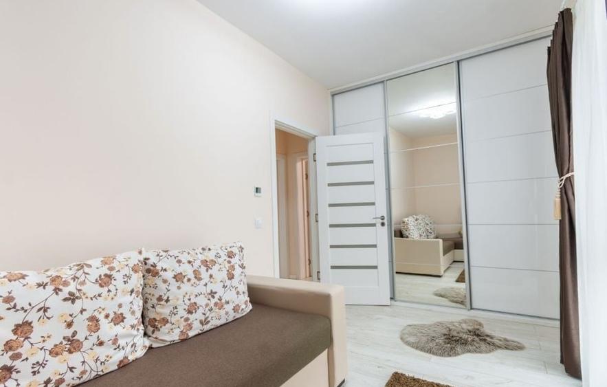 Duplex cu 4 camere cu Canalizare în Florești
