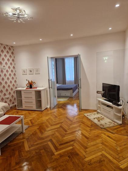 Apartament cu 2 camere semidecomandat în Ultracentral