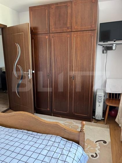 Apartament cu 3 camere semidecomandat, mobilat în Vatra Dornei