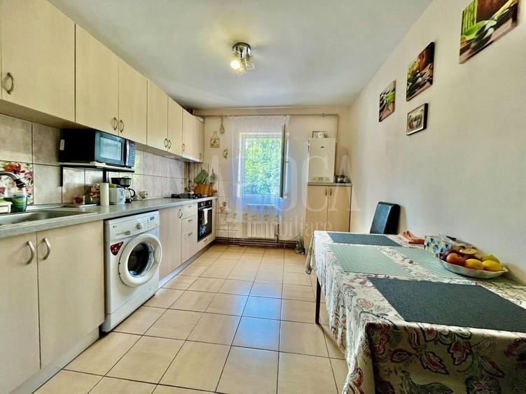 Apartament cu 2 camere decomandat în Plopilor