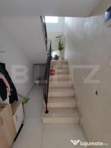 Casă cu 5 camere cu Teren 970 Mp în Rădăuți
