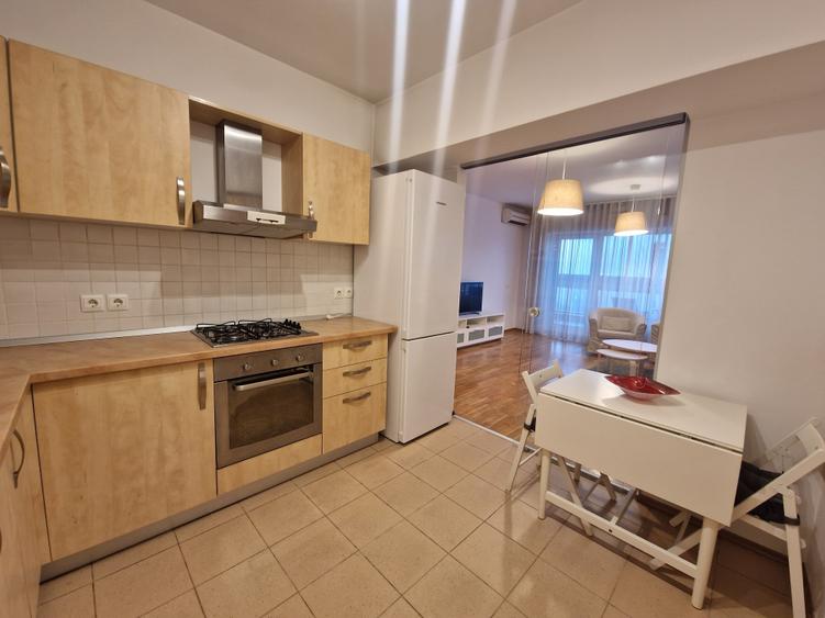 Apartament cu 2 camere semidecomandat în Dristor