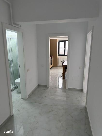 Apartament cu 3 camere decomandat, mobilat în Rahova