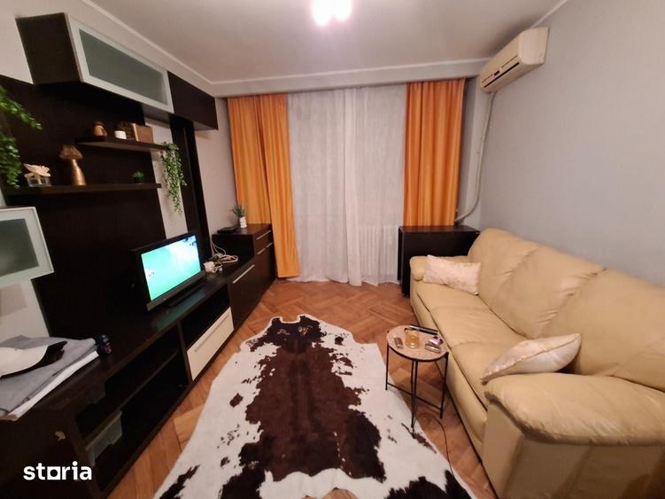 Apartament cu 2 camere în Tei
