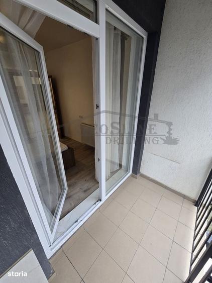 Apartament cu 3 camere decomandat în Baciu