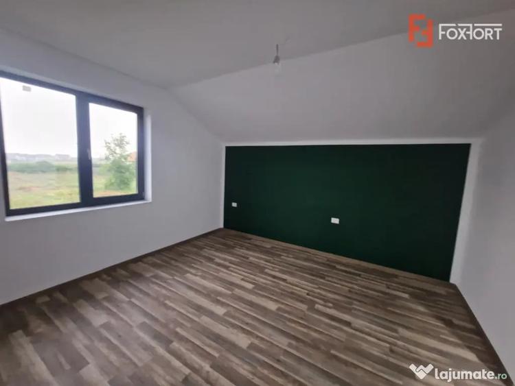 Casă cu 4 camere cu Teren 300 Mp în Moșnița Veche