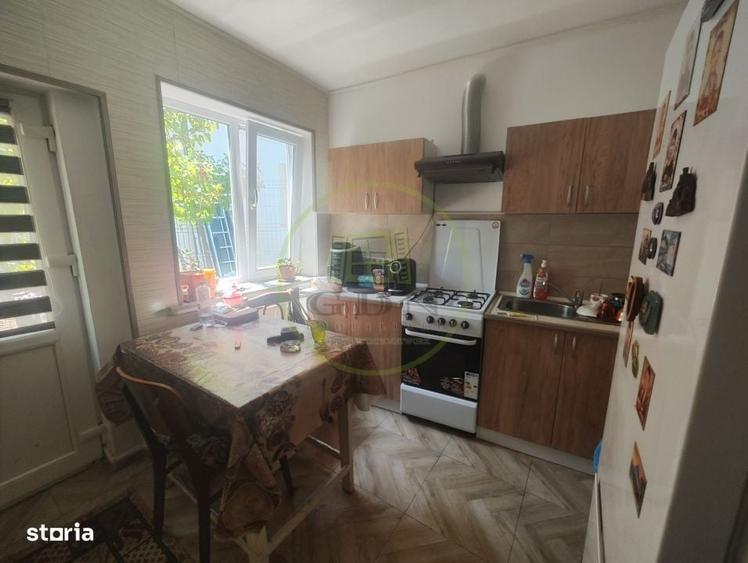 Casă cu 3 camere în Central