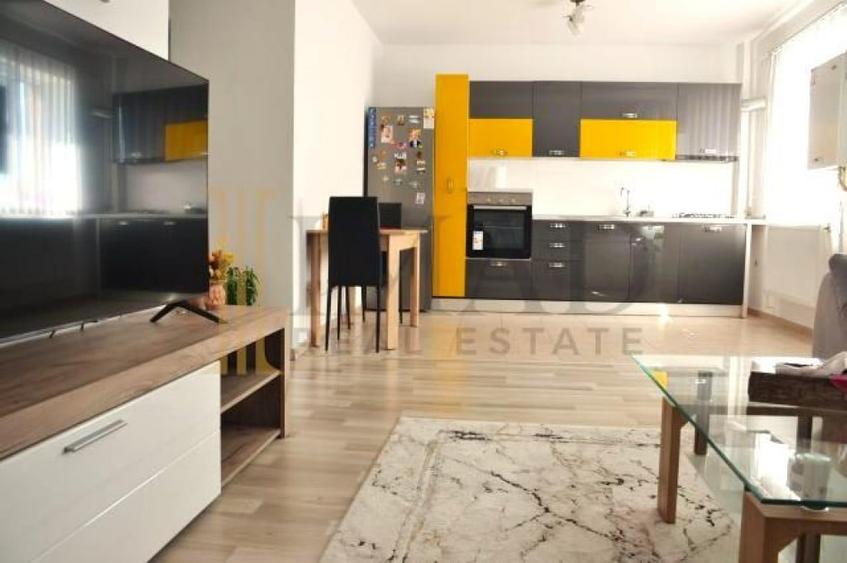 Apartament cu 2 camere decomandat în Micro 12