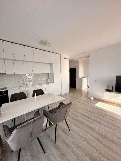 Apartament cu 2 camere decomandat, mobilat în Giroc