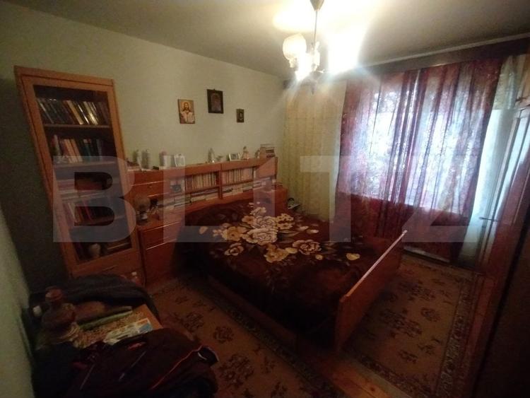 Apartament cu 3 camere decomandat în Beclean