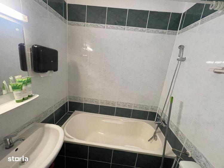 Apartament cu 2 camere semidecomandat în Universitate